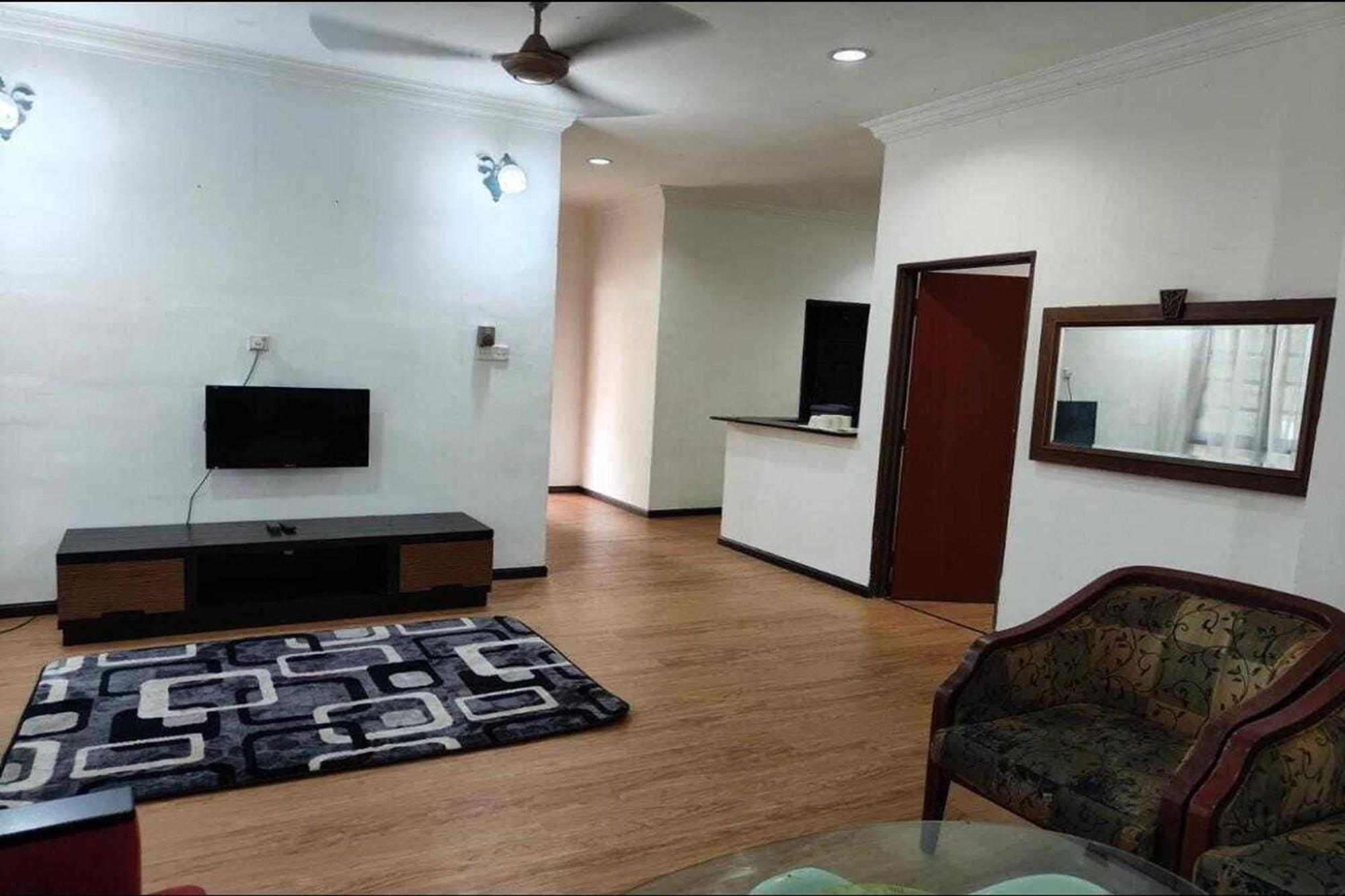 Terengganu Equestrian Resort กัวลาตรังกานู ภายนอก รูปภาพ